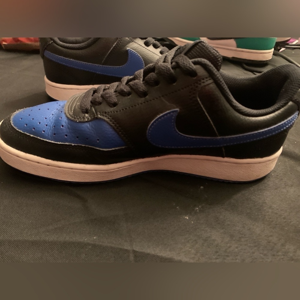 Nike Court Vision Low, Size 6.5 Men’s , Black and Royal Blue. Preloved. - Picture 9 of 11